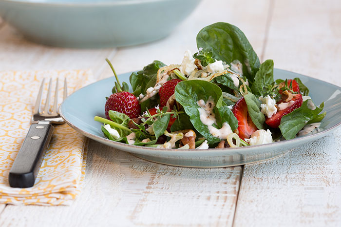 recipe_spinach_strawberry_salad_w_strawberry_balsamic