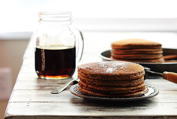 gingerbread-pancakes-3